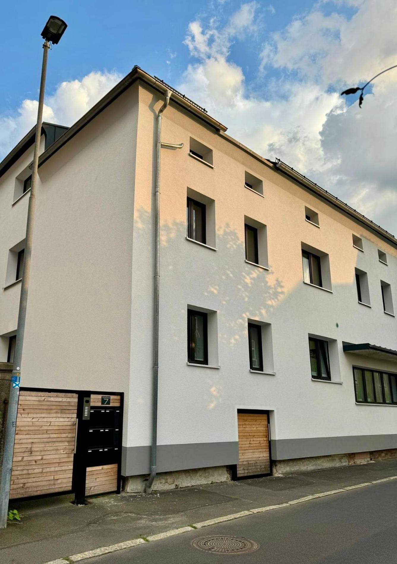 Schlossberg - Ferienwohnung Im Herzen Von Selb Exterior foto